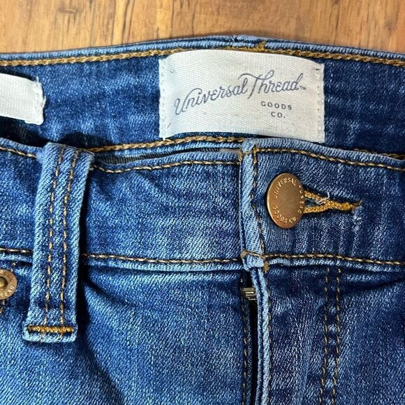 Universal Thread high rise denim jeans size 6/28L - Picture 5 of 13